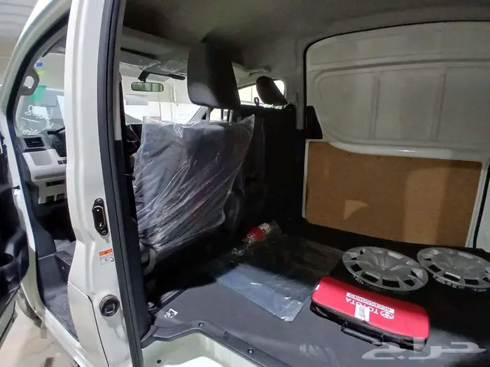 تويوتا هايس بضاعه سقف عالي ديزل اوتوماتيك 2025 بطاقه 4