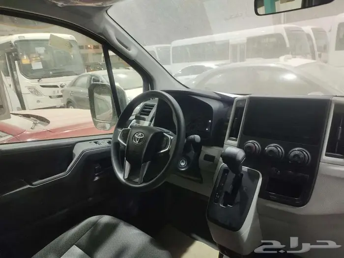 تويوتا هايس بضاعه سقف عالي ديزل اوتوماتيك 2025 بطاقه 6