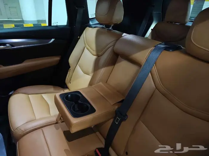 كاديلاك XT6 وكالة تحت الضمان 5