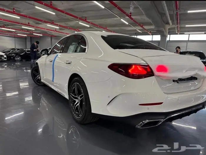 مرسيدس E300 AMG 2025 اصفار متوفر الوان عرض جديد على السعر 16