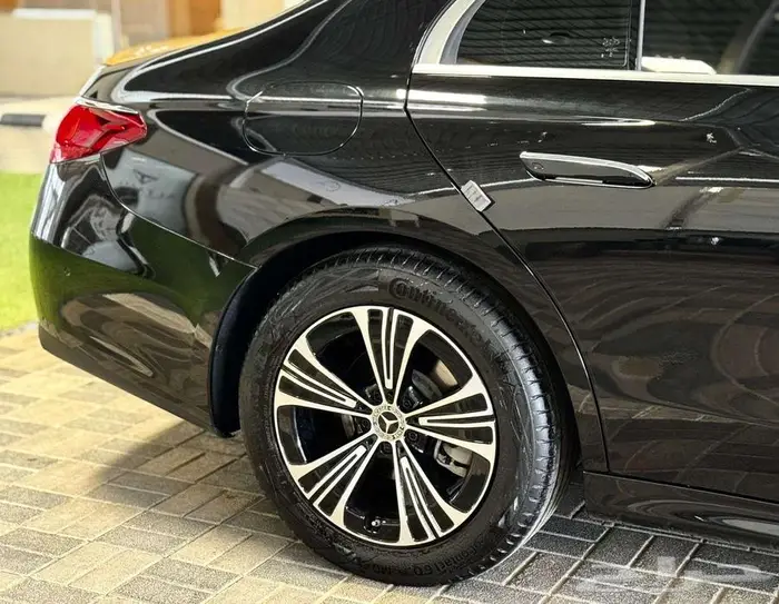 مرسيدي E200 موديل 2025 وارد كوريا للبيع كاش او تمويل 29