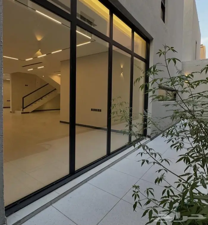 فيلا 351 متر حي الياسمين مربع 10 3