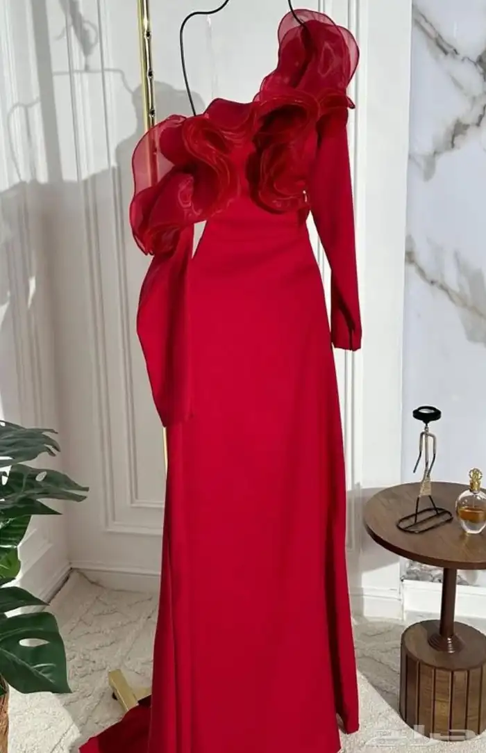 فساتين جديده ب250 ريال 0