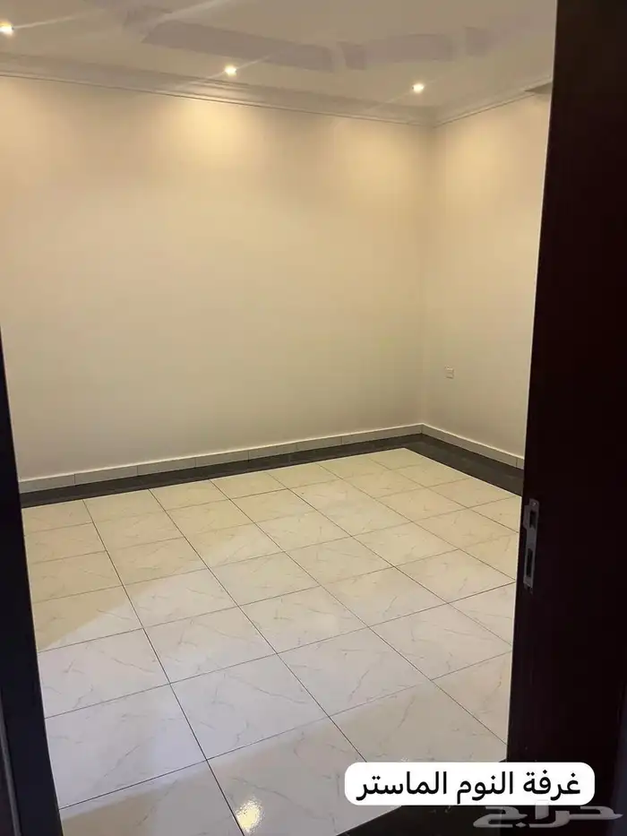 شقة للإيجار 4 غرف و صاله 7