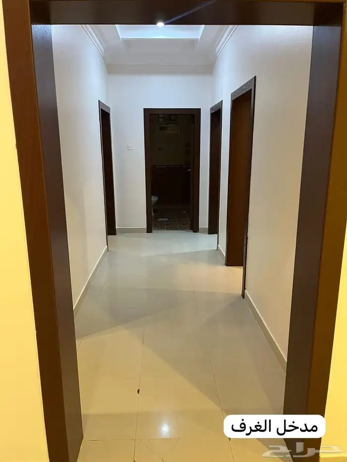 شقة للإيجار 4 غرف و صاله 4