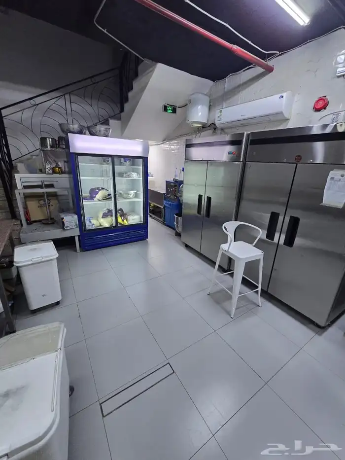 محل حلويات للتقبيل دخل ممتاز 13