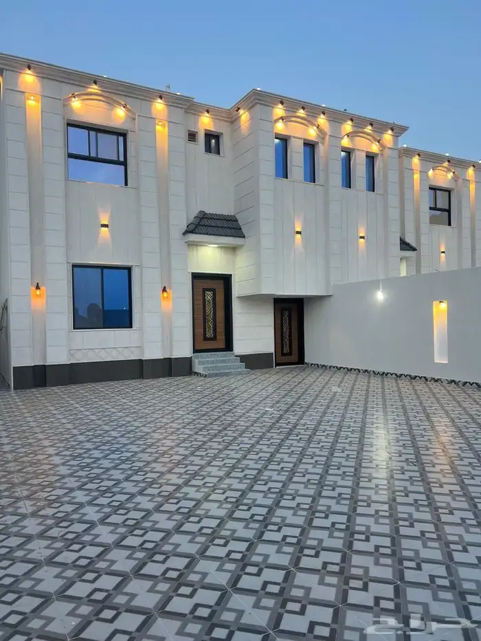 عنوان الاعلان شقق تمليك مع ملاحقها حي الجامعه vip 1