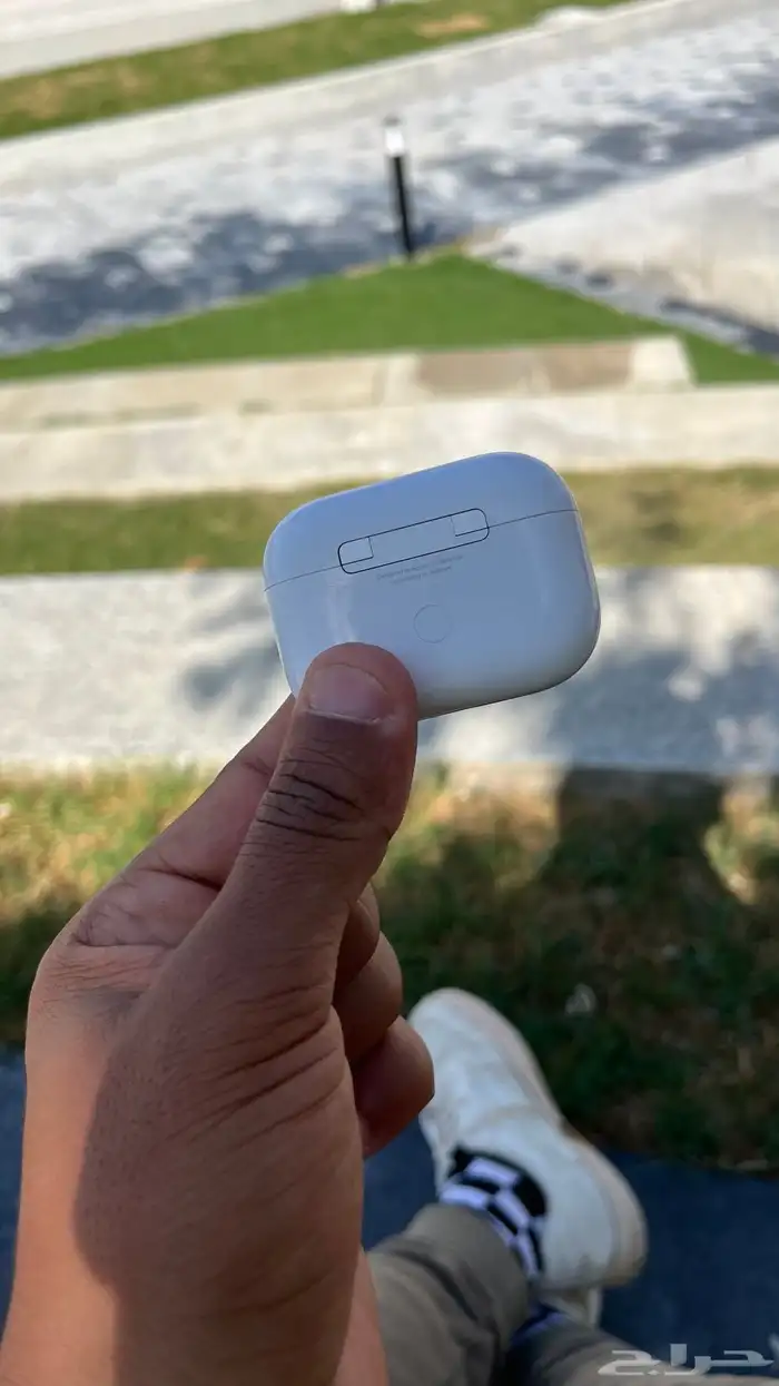 AirPods Pro 2 أصلية   استخدام خفيف وبسعر مميز 6