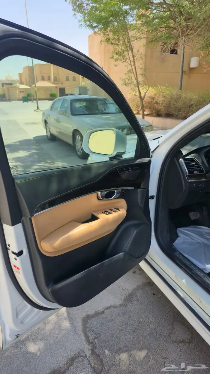 فولفو XC90 - موديل 2019 15