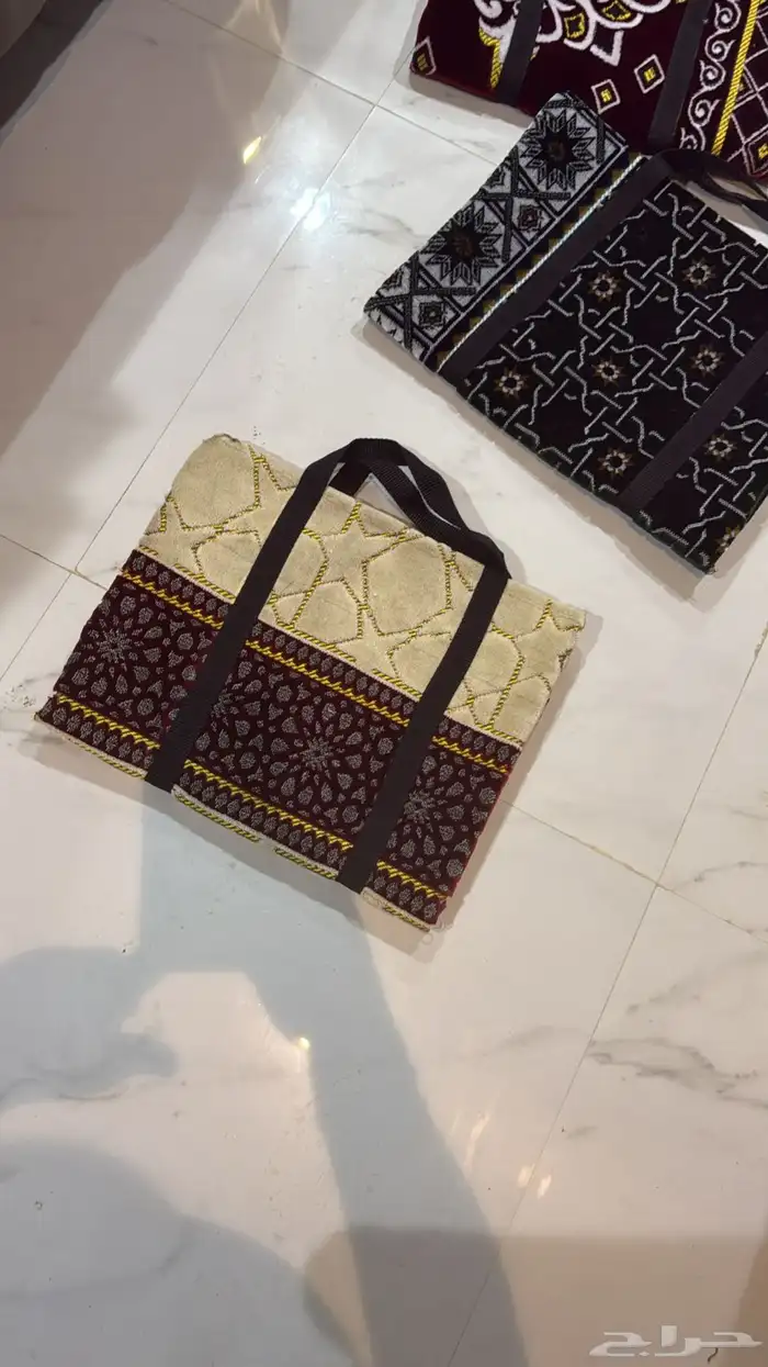 شنط مدرسيه سجاد بيع جمله ومفارز 10