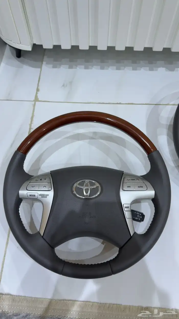 مسجل يارس او كامري 2012-2015 طارات 23