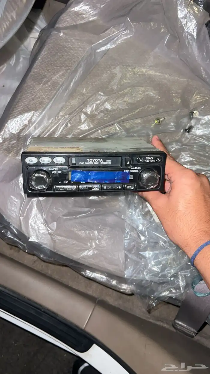 للبيع مسجل كامري 2002 0