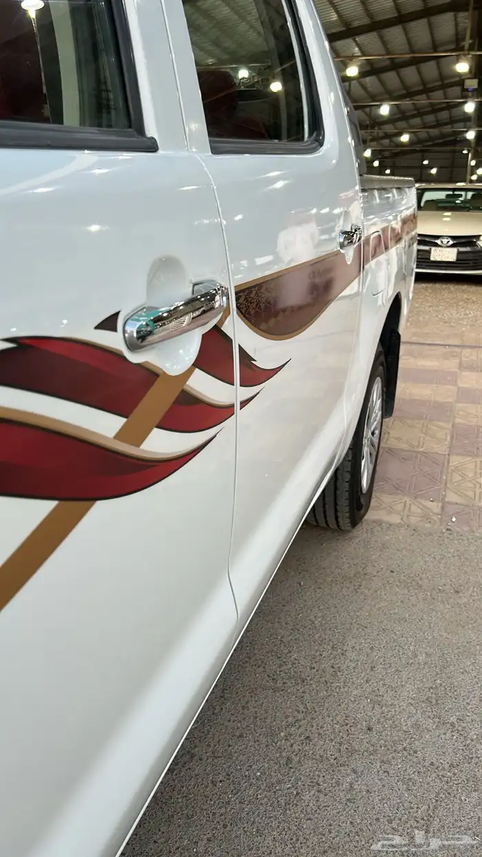 هايلكس 2013 فل كامل عبداللطيف جميل 6