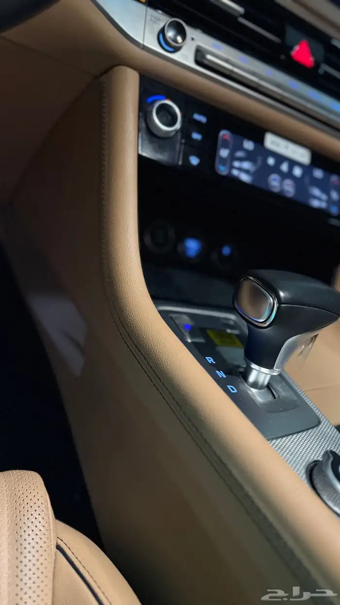 جنسيس G70 2024 11