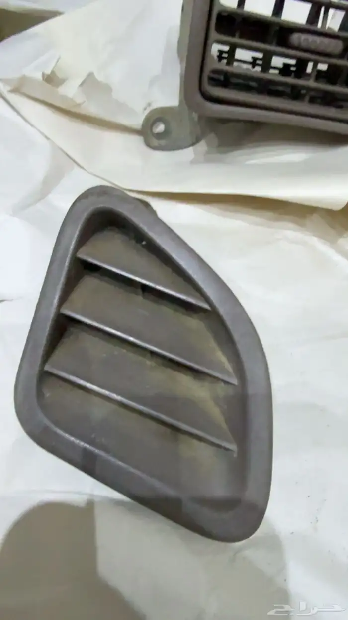 مسجل يارس او كامري 2012-2015 طارات 3