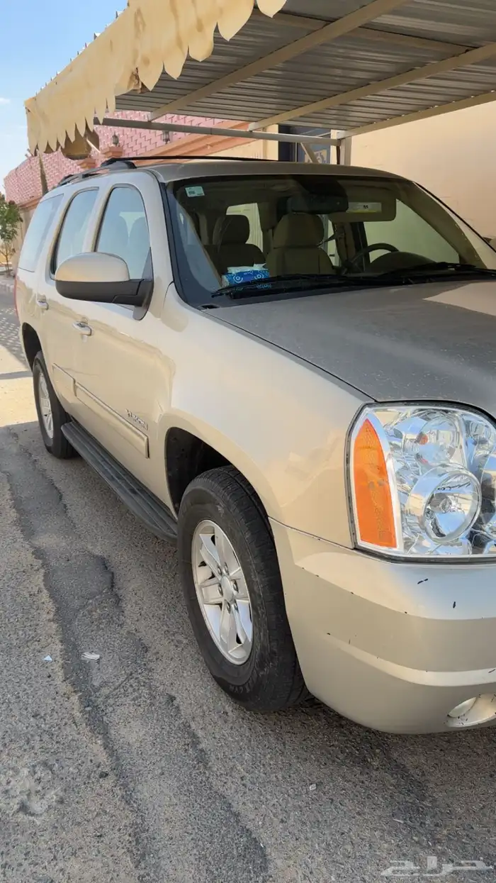 يوكن 2012 للبيع نظيف ومشروط 2