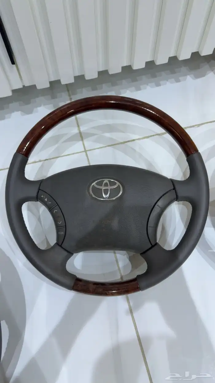 مسجل يارس او كامري 2012-2015 طارات 24