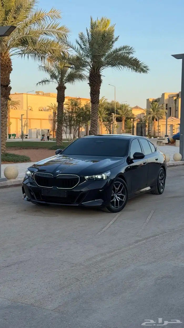 بي ان دبليو الفئه الخامسه ام كت 1