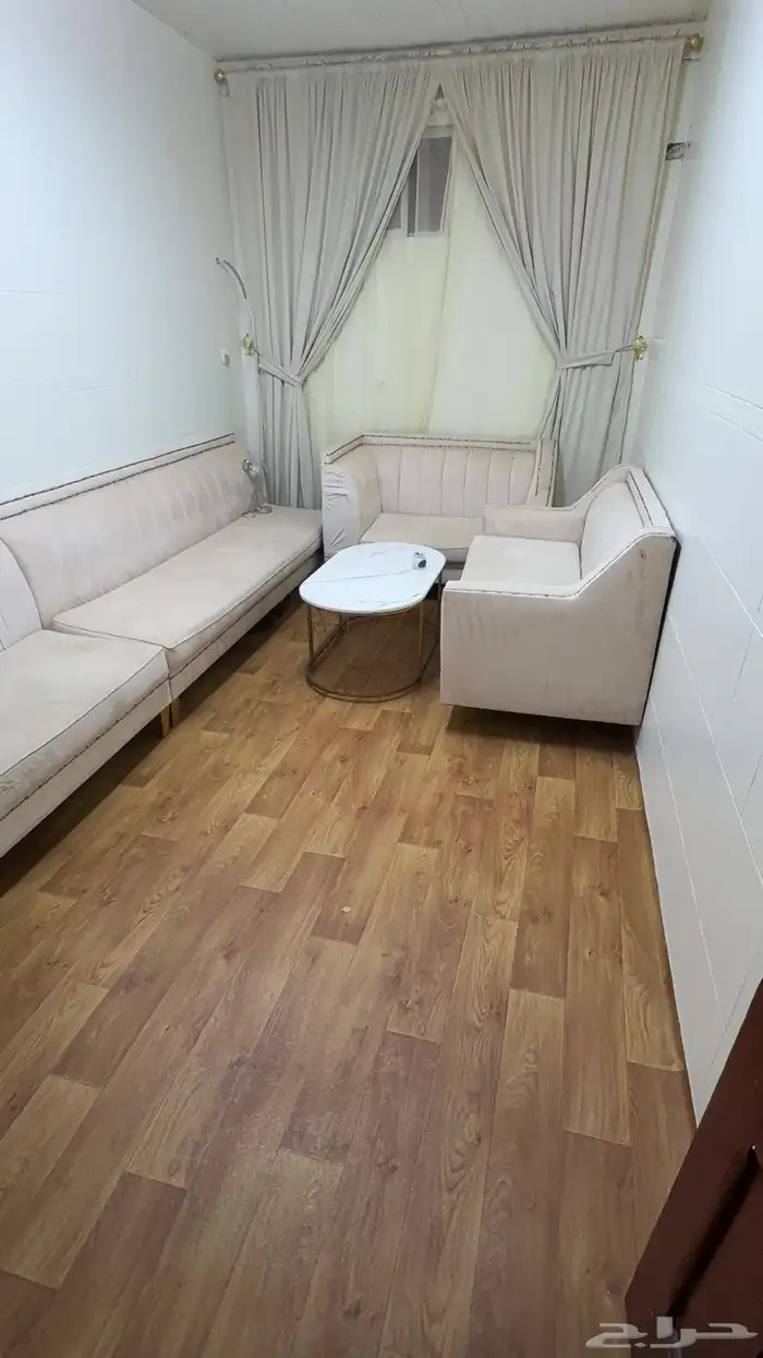 كنب شبه جديد 0