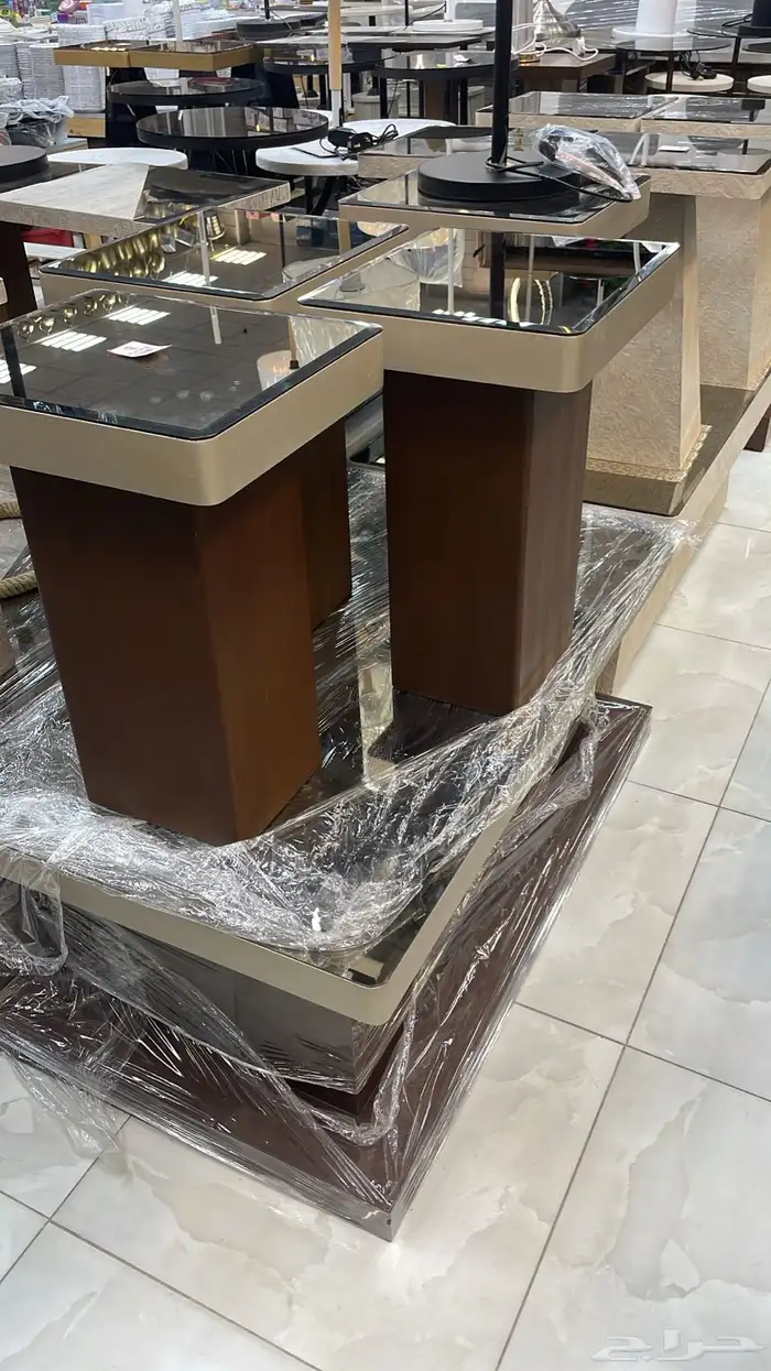 طاولات الهبة 41