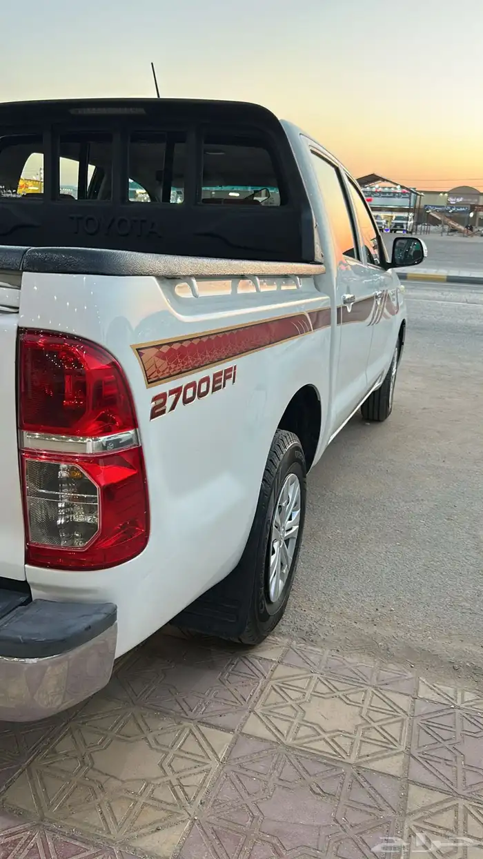 هايلكس 2013 فل كامل عبداللطيف جميل 9