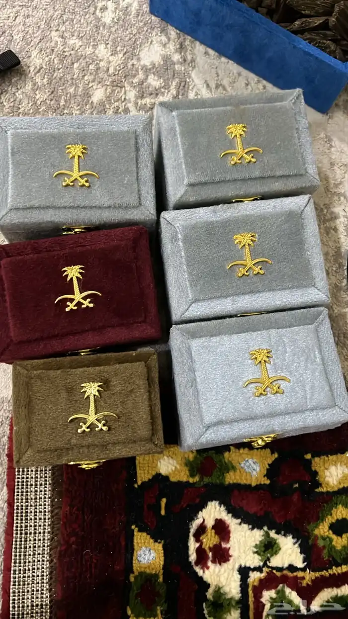 عود ازرق من الفاخر للعود 6