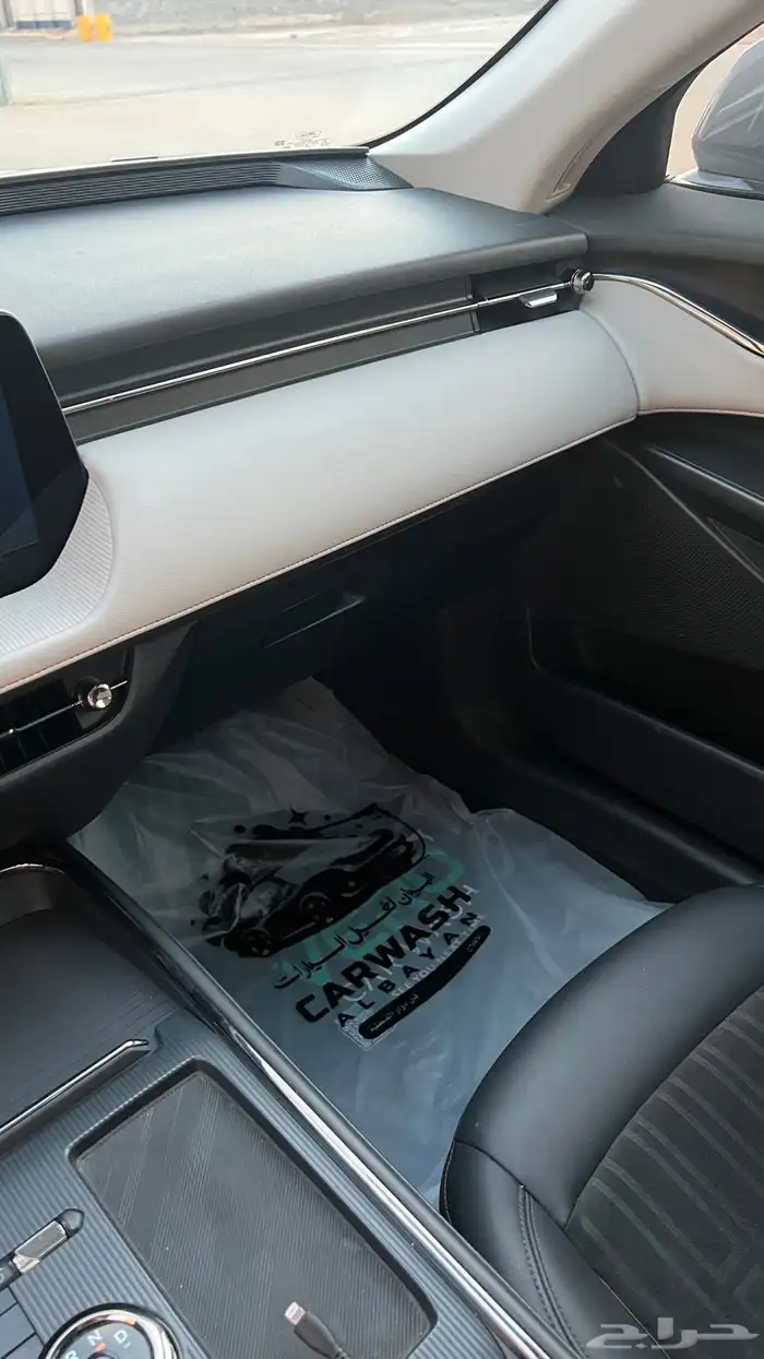 للبيع تورس 2023 12