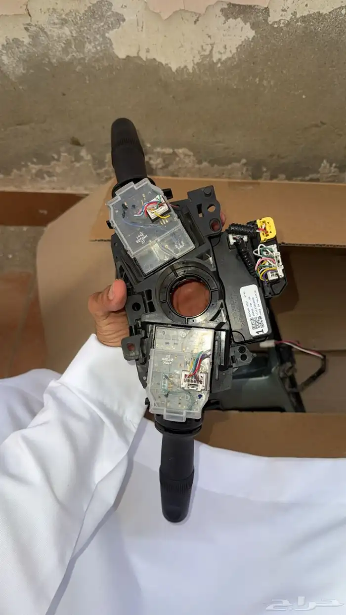 مسجل يارس او كامري 2012-2015 طارات 28