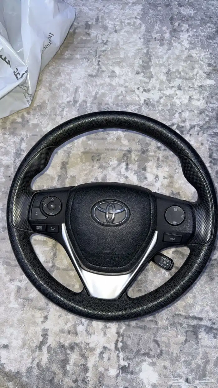 مسجل يارس او كامري 2012-2015 طارات 12