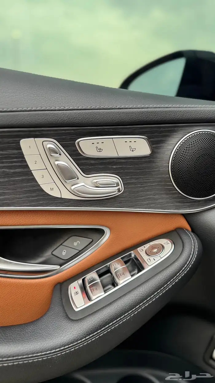 2022 مرسيدس GLC 300 - تم البيع 11