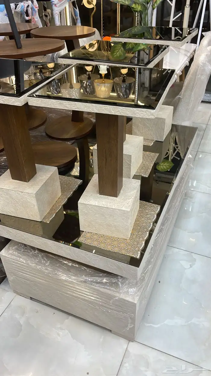 طاولات الهبة 27