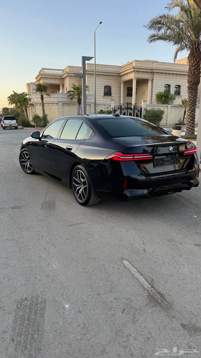 بي ان دبليو الفئه الخامسه ام كت 11