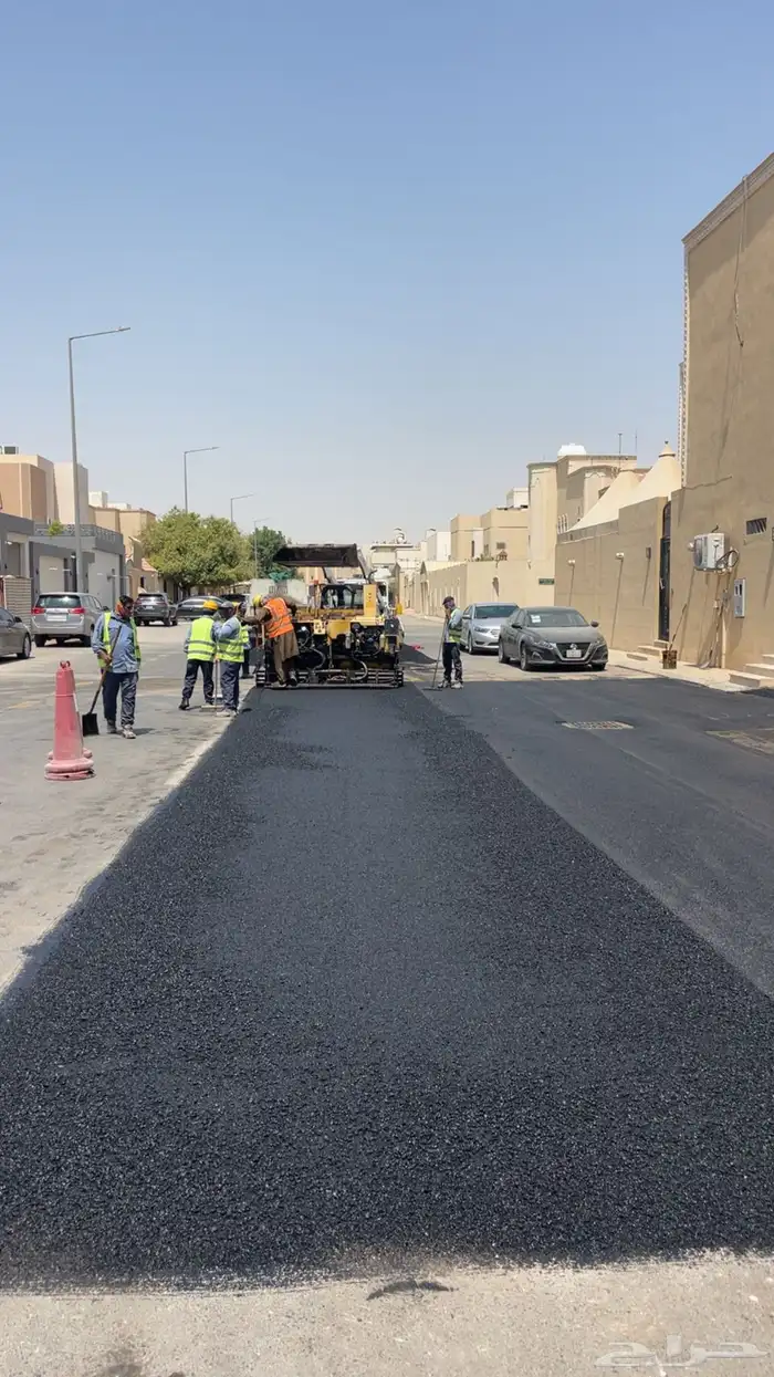 تاجير معدات اعمال اسفلت 3