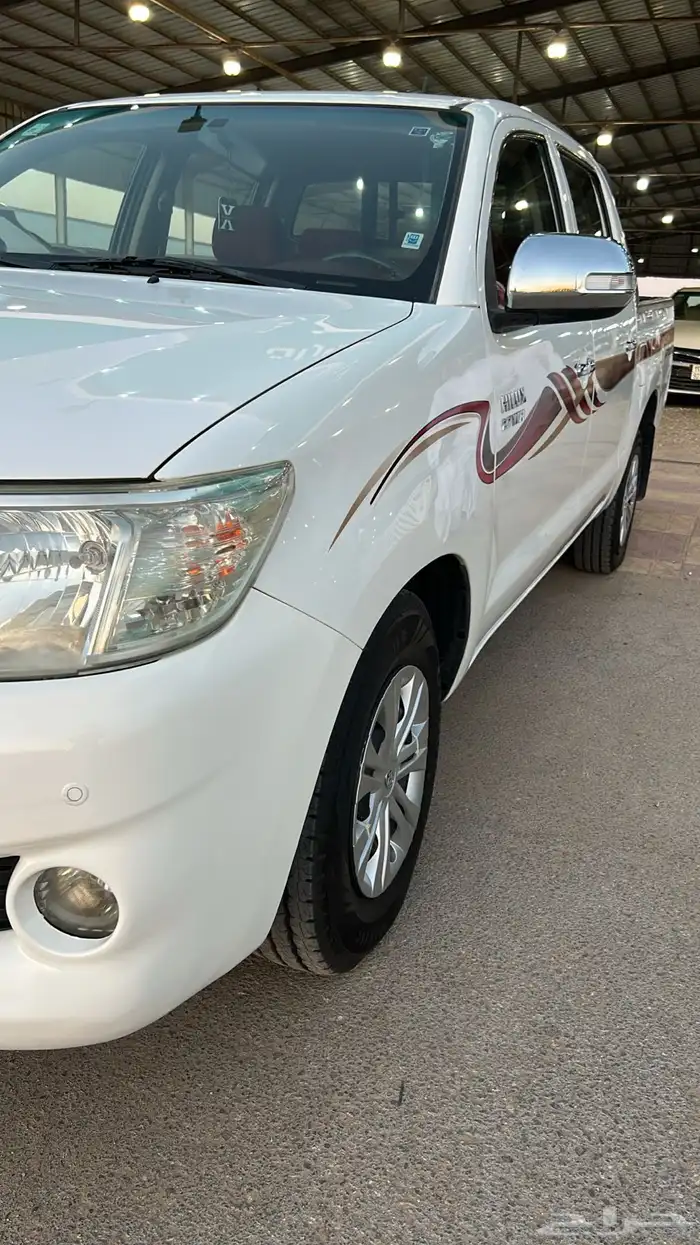 هايلكس 2013 فل كامل عبداللطيف جميل 4