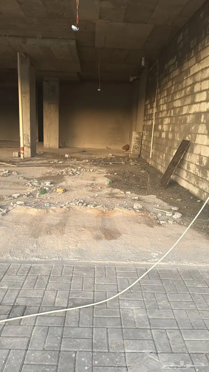 للايجار مكاتب ومعارض السدران جديده شمال الرياض حى النرجس 11