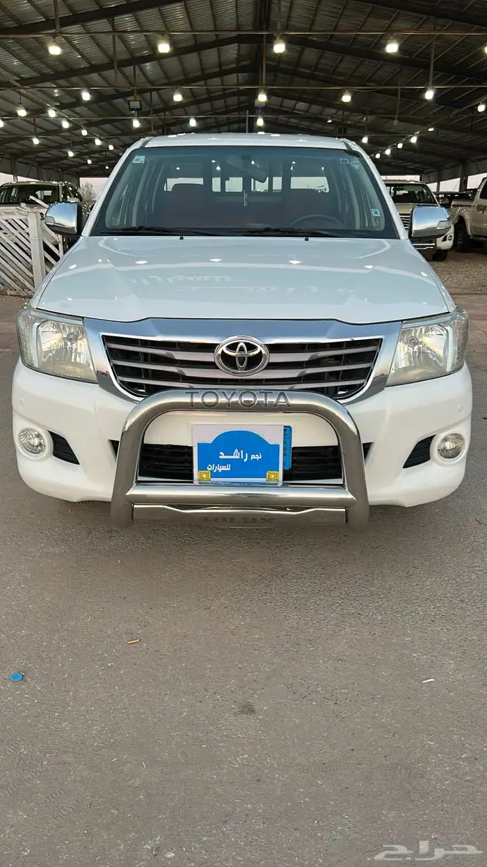 هايلكس 2013 فل كامل عبداللطيف جميل 0