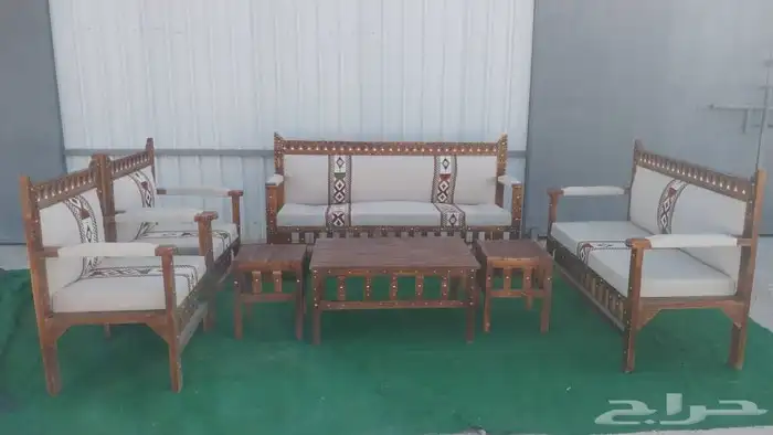 جلسات خارجبة وداخلية خشب رسمية للبيع 0