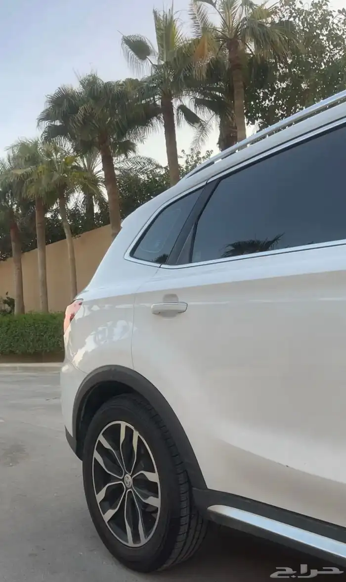 ام جي RX5 9