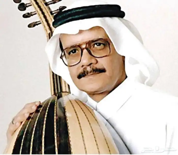 الة عود قديم جدآ من مقتنيات طلال مداح رحمه الله 0