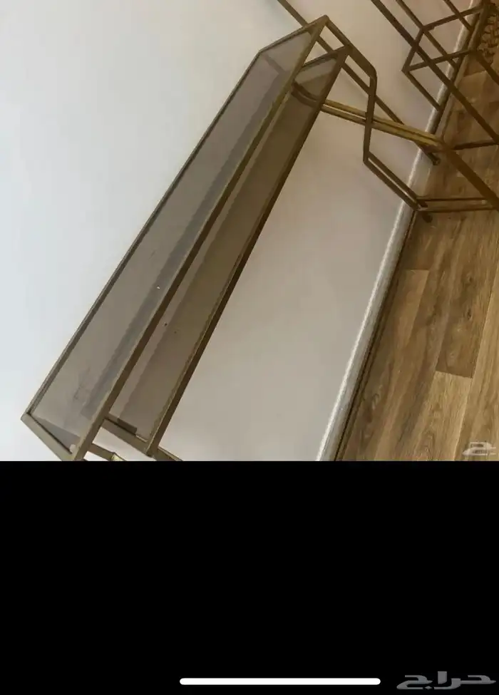 للبيع طاوله او مدخل 0