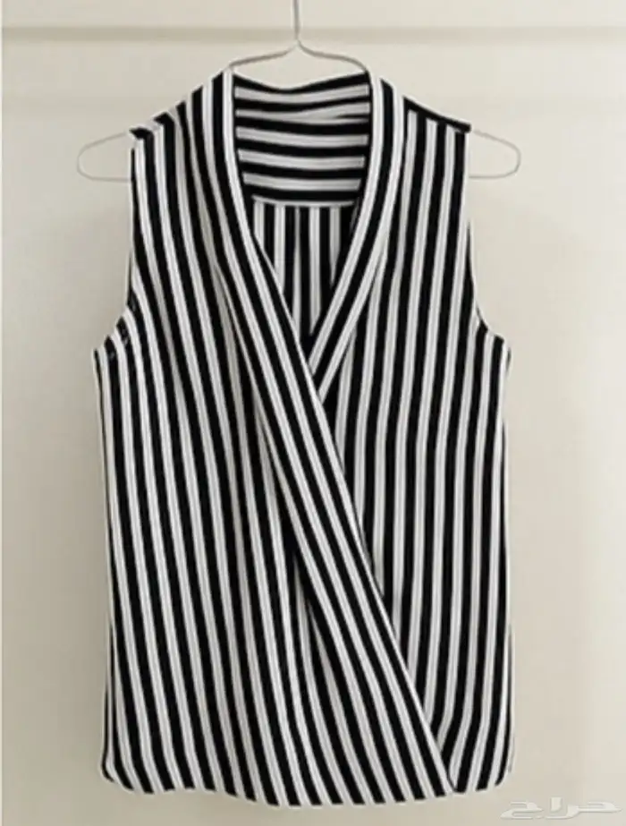 بلوزه نسائية ابيض واسود 0