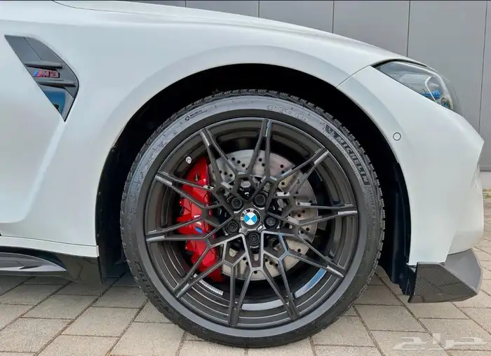 BMW M3 CS 2023 9
