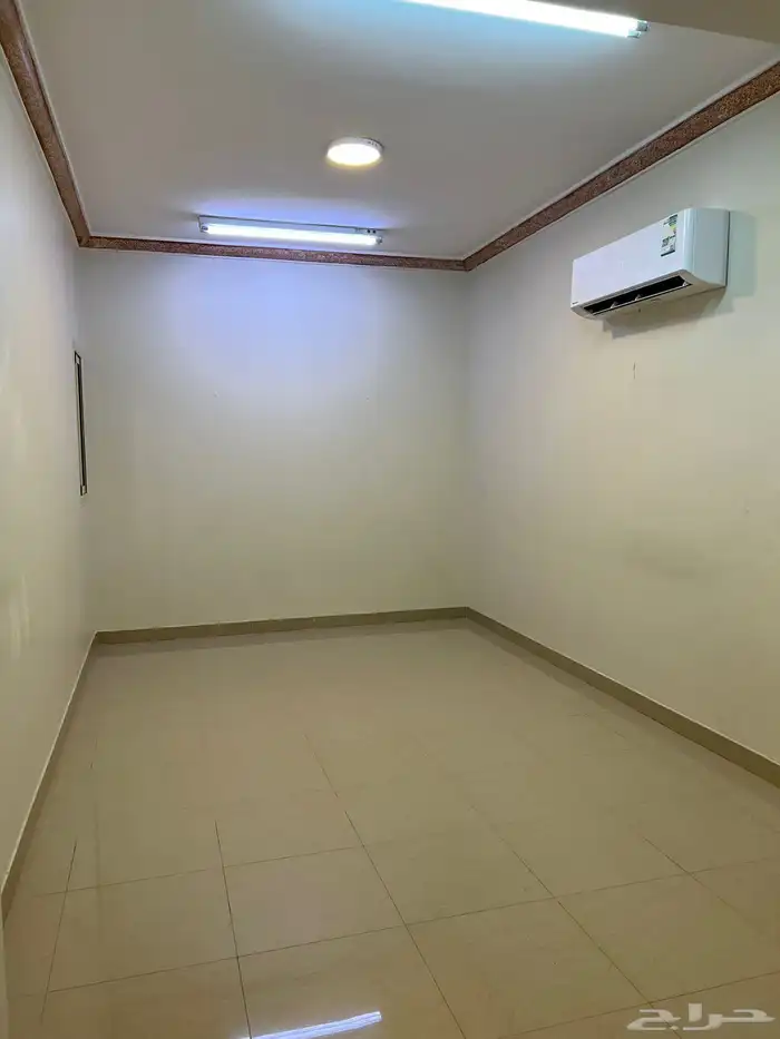 للإيجار شقة في فله الرياض حي العقيق 54.000 1