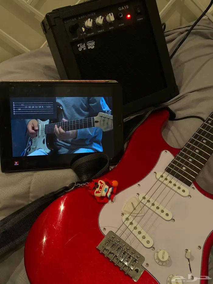 جيتار كهربائي 0