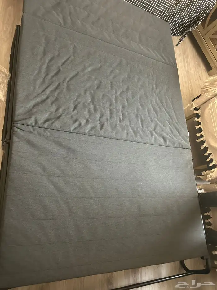 سرير يطبق ويصبح كنبه 0