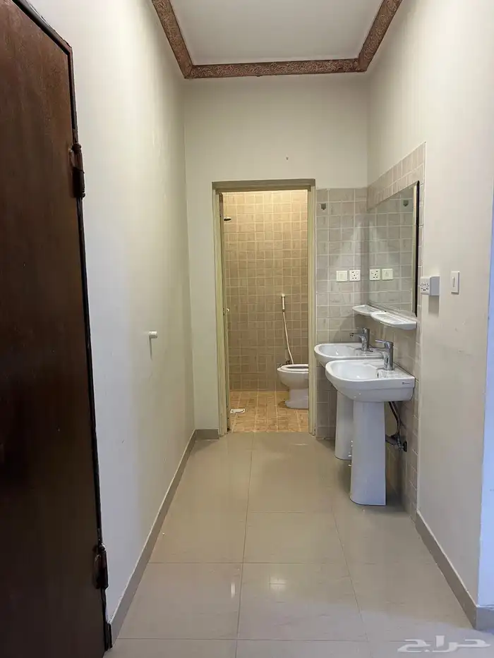 للإيجار شقة في فله الرياض حي العقيق 54.000 2