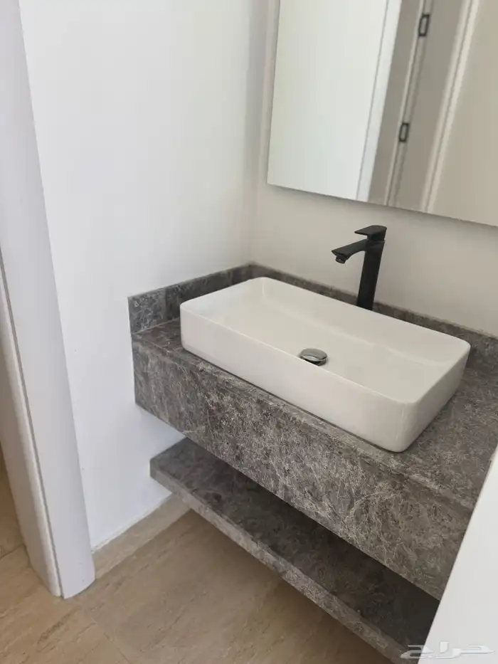 دور للايجار بحى بالعقيق وشقق بحى النرجس 4