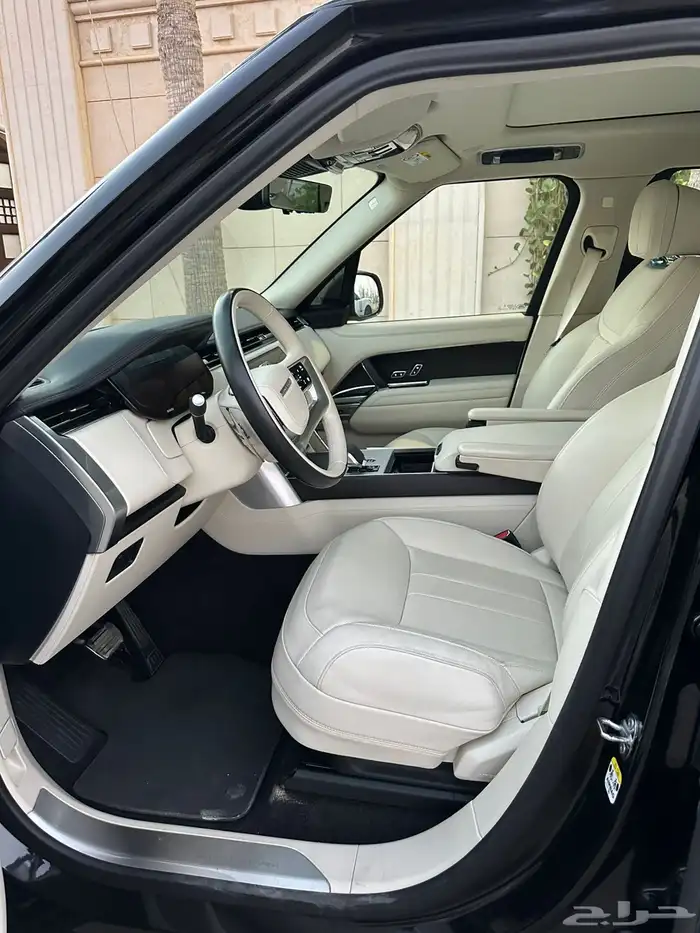 رنج روفر 2024 تم البيع 3