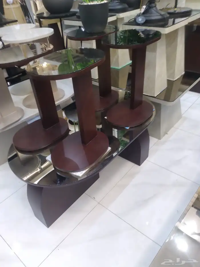 طاولات الهبة 8