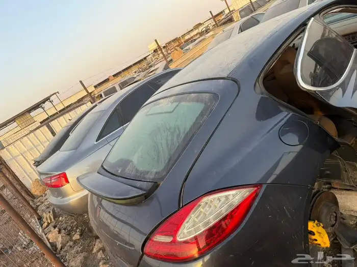 تشليح قطع غيار بورش واودي وجاكور 2